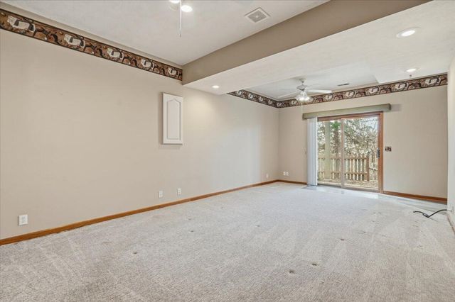 952 TOWER RIDGE HOLLOW, Council Bluffs, IA 51503