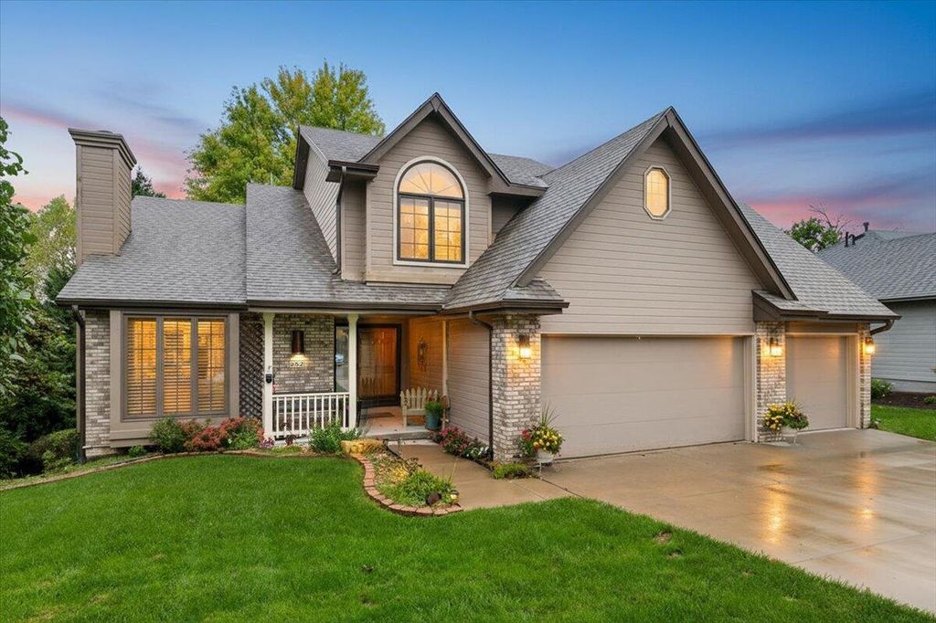 952 TOWER RIDGE HOLLOW, Council Bluffs, IA 51503