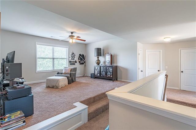 5703 Shore Isle Court, Flowery Branch, GA 30542