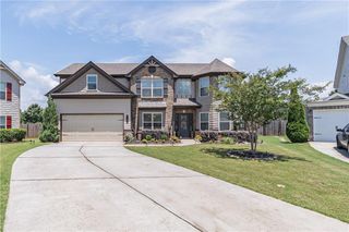 5703 Shore Isle Court, Flowery Branch, GA 30542