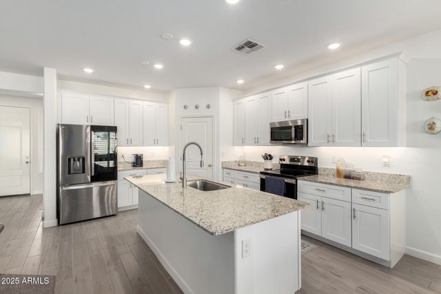 1190 E MEADOWRIDGE Drive, Casa Grande, AZ 85122