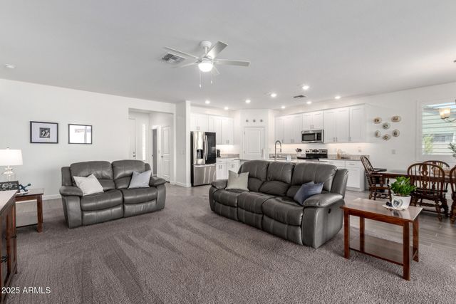 1190 E MEADOWRIDGE Drive, Casa Grande, AZ 85122