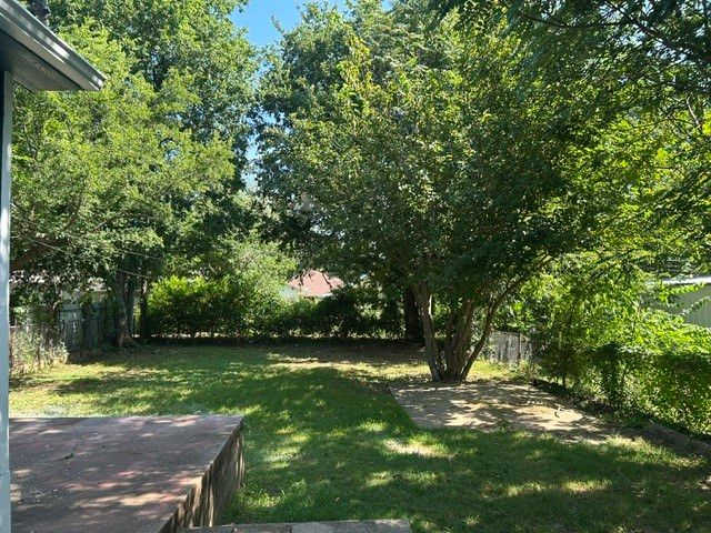 925 W Nelson Street, Denison, TX 75020