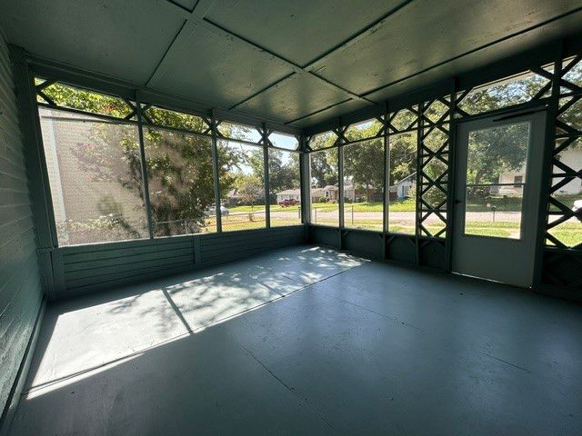 925 W Nelson Street, Denison, TX 75020