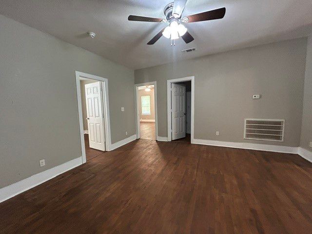 925 W Nelson Street, Denison, TX 75020