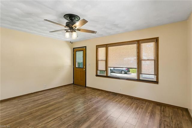 601 Bond AVE, Chesapeake, VA 23323