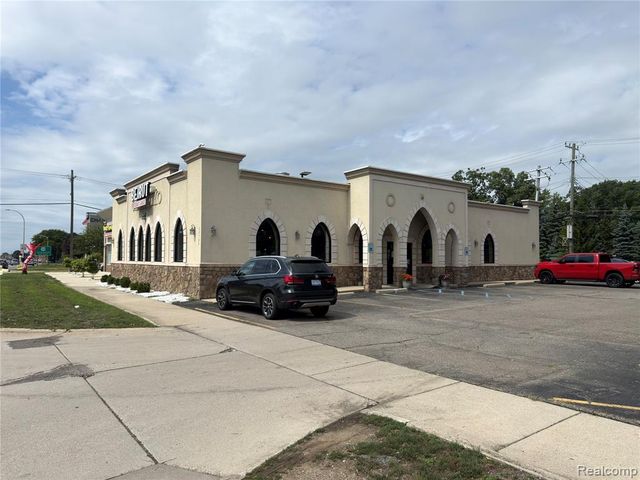 22700 Ford Road, Dearborn Heights, MI 48127