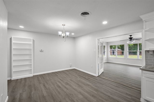 2001 Brenda Avenue, Denison, TX 75020