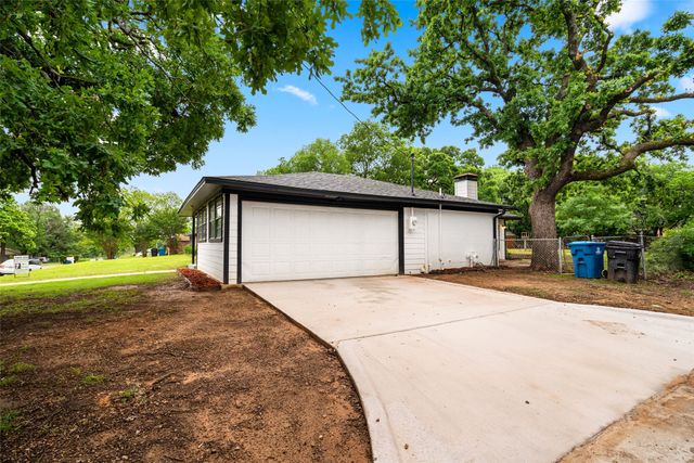 2001 Brenda Avenue, Denison, TX 75020