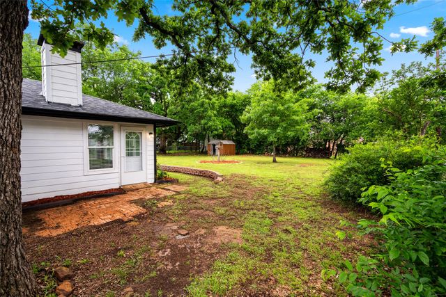 2001 Brenda Avenue, Denison, TX 75020