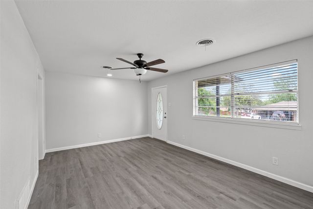2001 Brenda Avenue, Denison, TX 75020