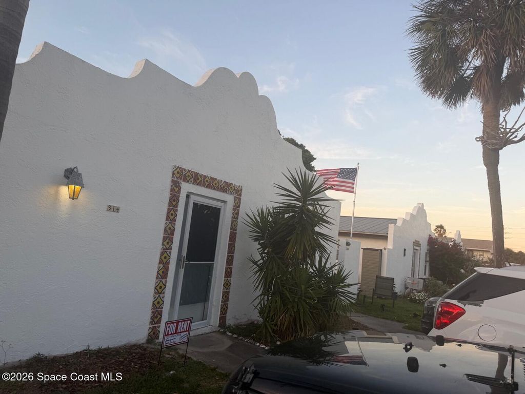 314 Pierce Avenue, Cape Canaveral, FL 32920