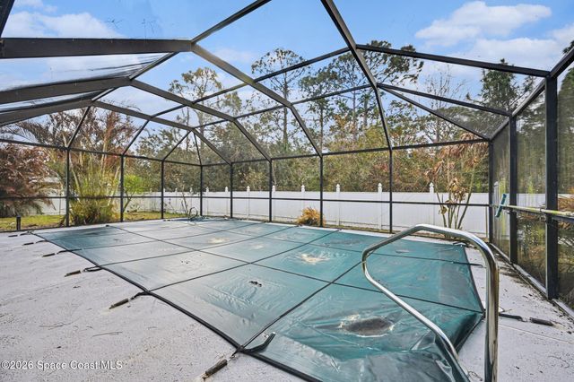 796 Emerson Drive NE, Palm Bay, FL 32907