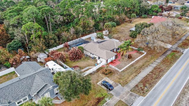 796 Emerson Drive NE, Palm Bay, FL 32907