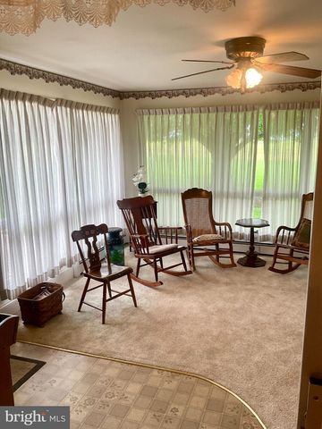 1127 LANDISVILLE RD, Manheim, PA 17545
