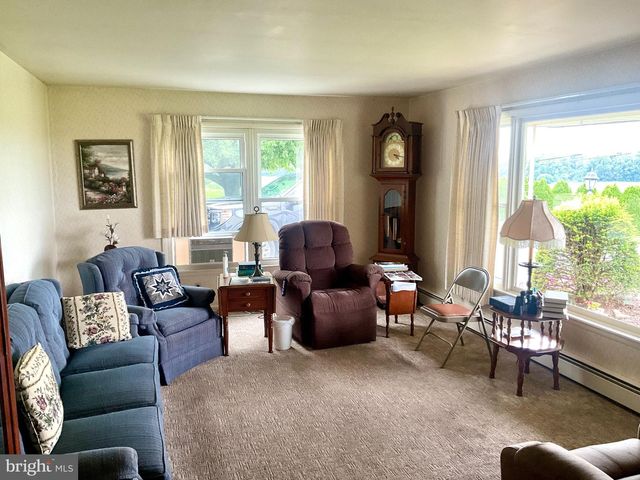 1127 LANDISVILLE RD, Manheim, PA 17545