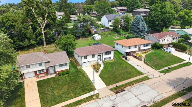 6442 Read Street, Omaha, NE 68152