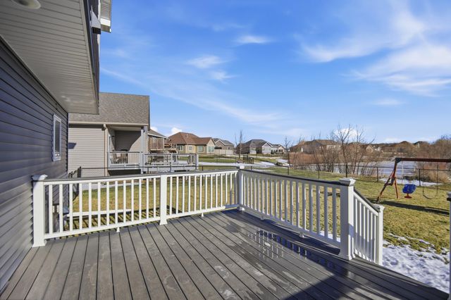 1300 18th Drive NE, Austin, MN 55912