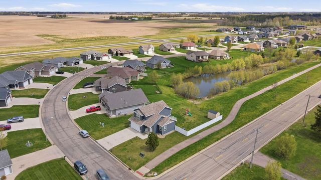 1300 18th Drive NE, Austin, MN 55912