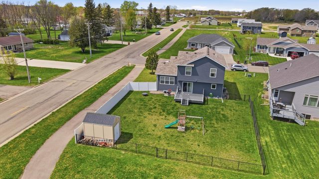 1300 18th Drive NE, Austin, MN 55912