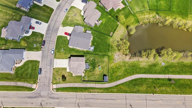 1300 18th Drive NE, Austin, MN 55912