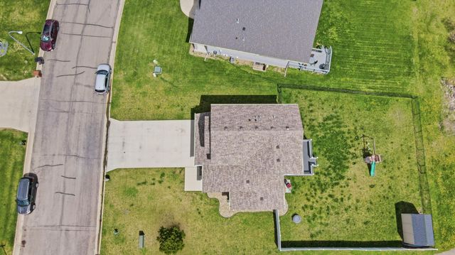 1300 18th Drive NE, Austin, MN 55912
