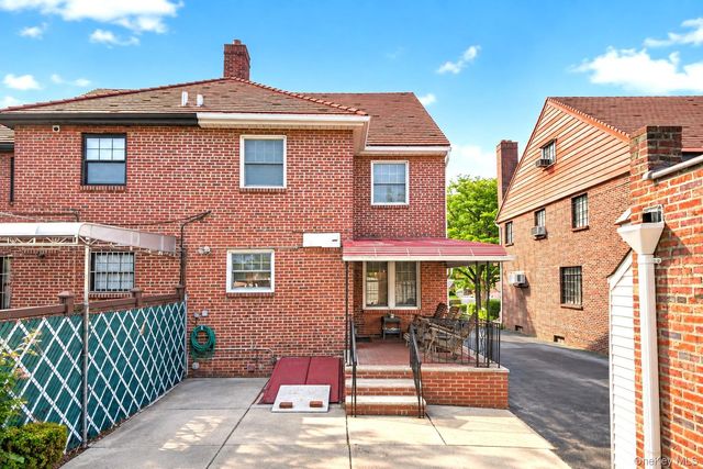 189-33 46th Avenue, Flushing, NY 11358