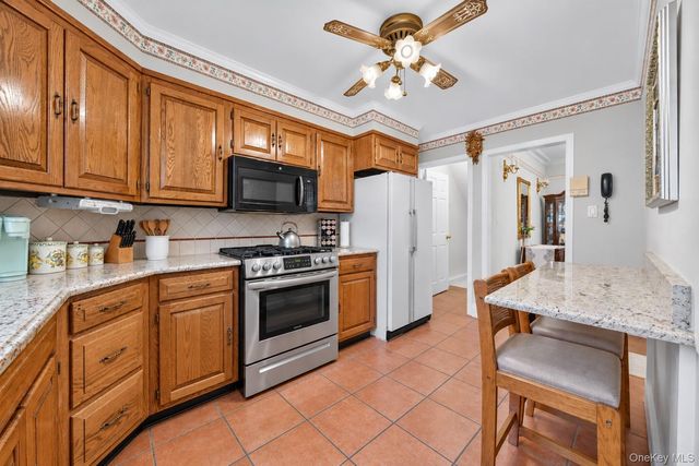 189-33 46th Avenue, Flushing, NY 11358