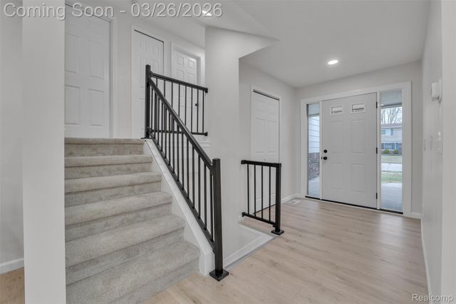 43935 Harsdale Drive, Canton Charter Township, MI 48187