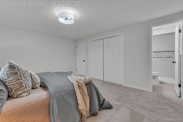 43935 Harsdale Drive, Canton Charter Township, MI 48187