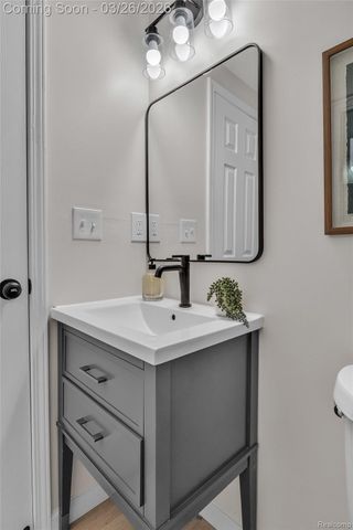 43935 Harsdale Drive, Canton Charter Township, MI 48187