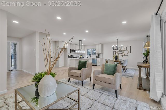 43935 Harsdale Drive, Canton Charter Township, MI 48187