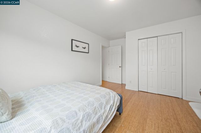 2327 10th Street 4, Berkeley, CA 94710