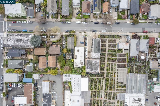 2327 10th Street 4, Berkeley, CA 94710