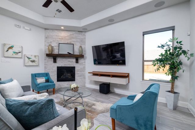 7613 Newtown, The Colony, TX 75056