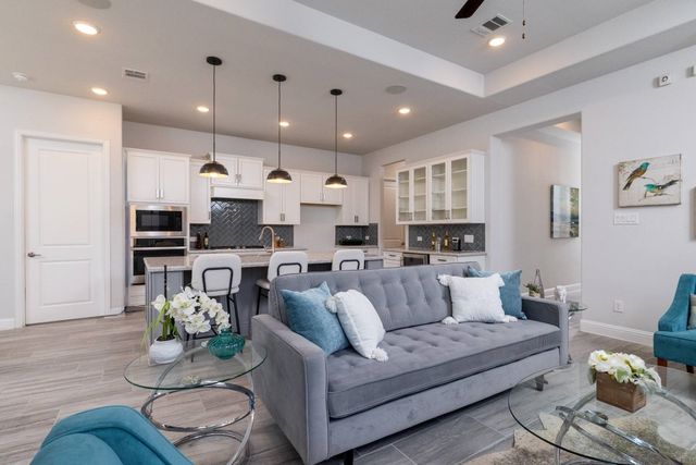 7613 Newtown, The Colony, TX 75056