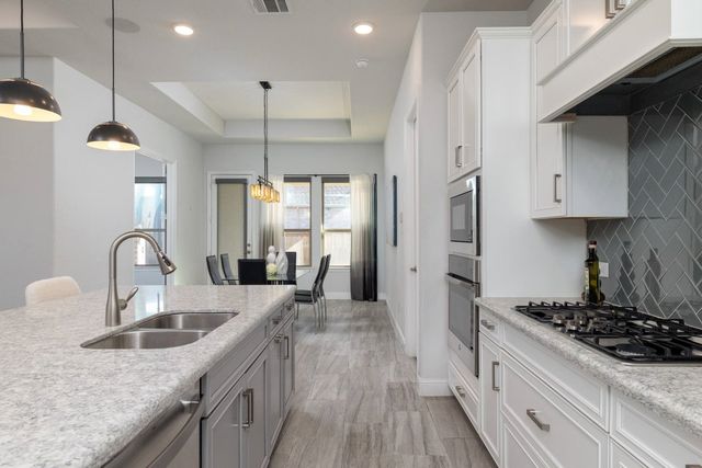 7613 Newtown, The Colony, TX 75056