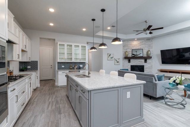 7613 Newtown, The Colony, TX 75056