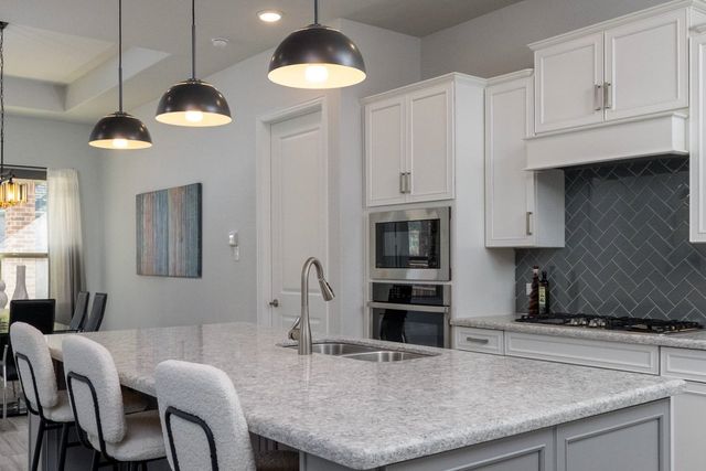 7613 Newtown, The Colony, TX 75056