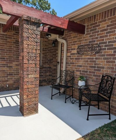 6216 Boyle Park Rd, Little Rock, AR 72204