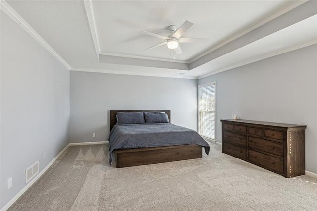 13819 Pembroke Lane, Leawood, KS 66224