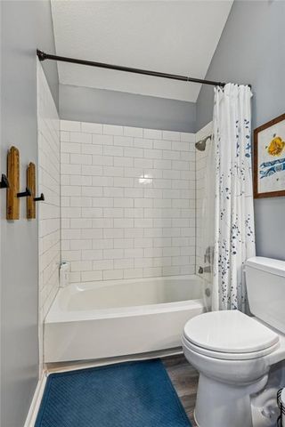 13819 Pembroke Lane, Leawood, KS 66224