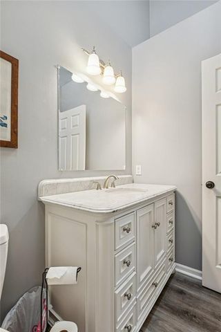 13819 Pembroke Lane, Leawood, KS 66224