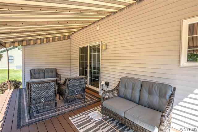 3715 Lakeview Road, Hamburg, NY 14075