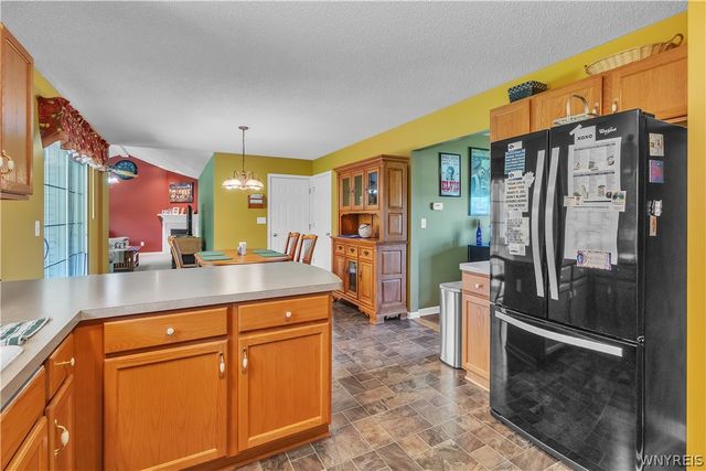 3715 Lakeview Road, Hamburg, NY 14075