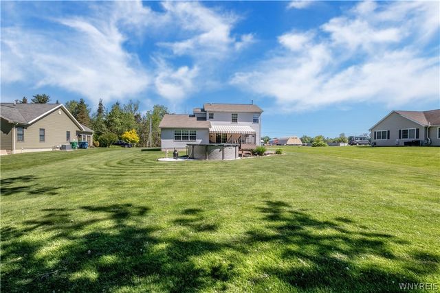 3715 Lakeview Road, Hamburg, NY 14075
