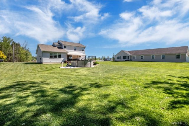 3715 Lakeview Road, Hamburg, NY 14075