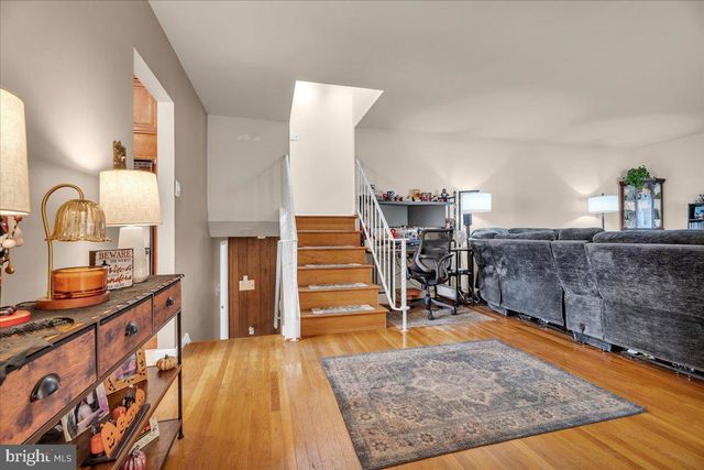 528 REVERE DR, Blackwood, NJ 08012