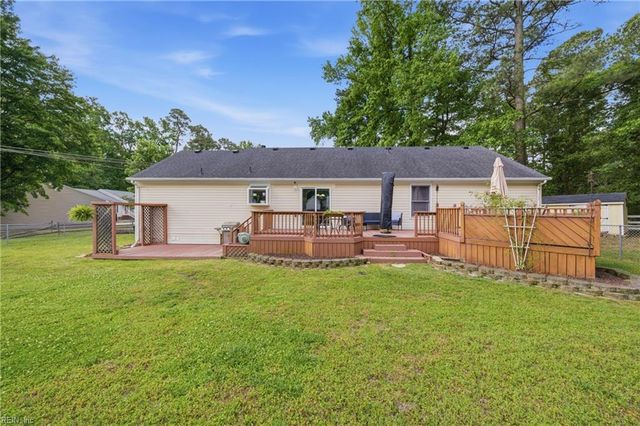 109 Davenport CT, Suffolk, VA 23434