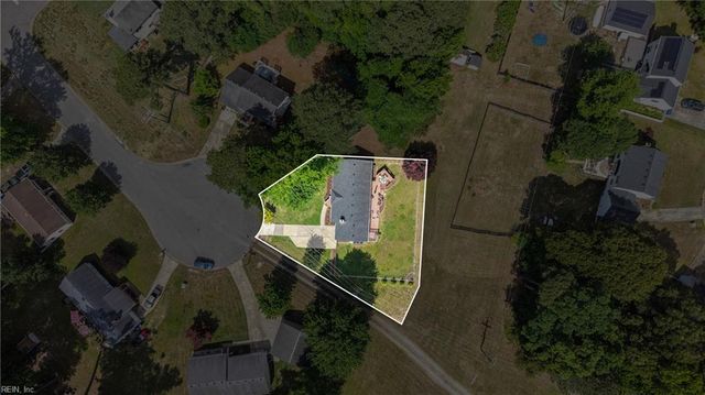 109 Davenport CT, Suffolk, VA 23434